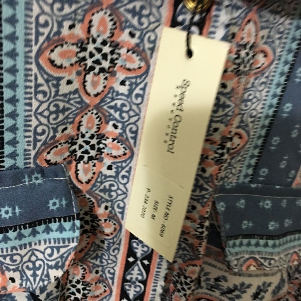 HOSTPICK Gorgeous chest pocket slip like shirt dress - Picture 5 of 8